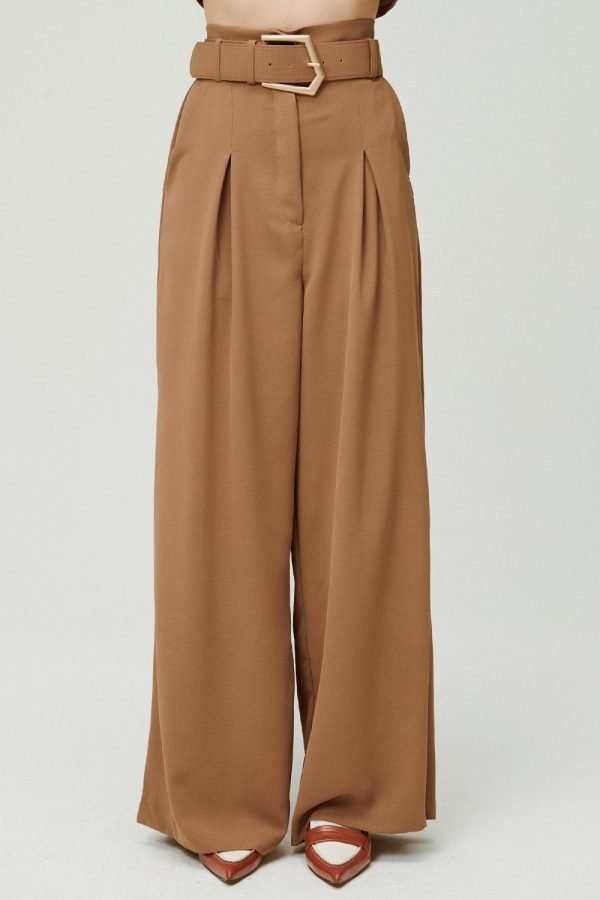 Wide Pants w/ Buckle Belt