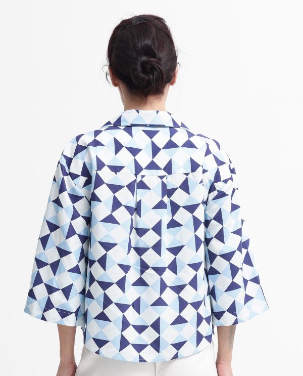 Collared Neck Button Closure Geometric Print Shirt