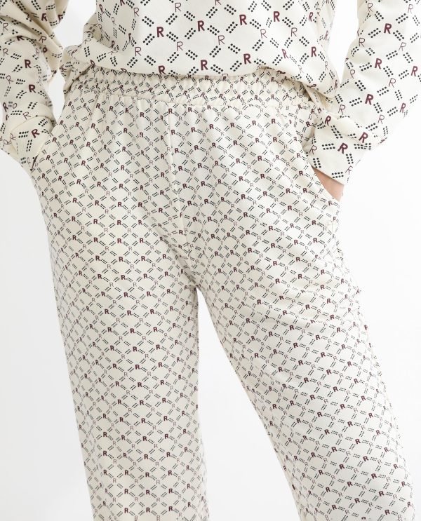 Mid Rise Ankle Length Track Pants