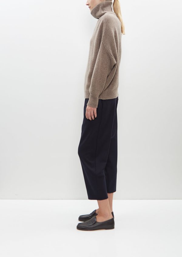 Uta T-Neck Sweater