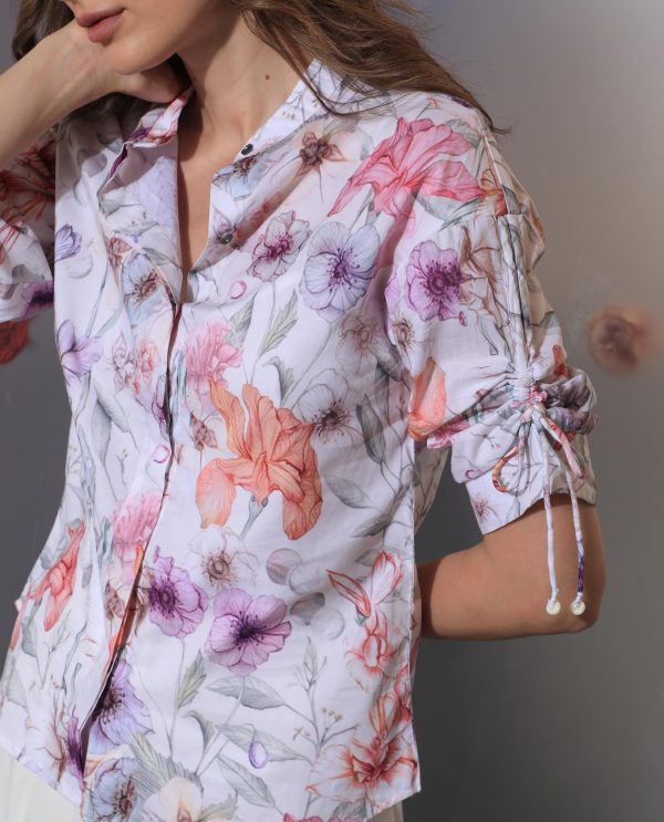 Multicolor Collar Regular Fit Floral Print Top