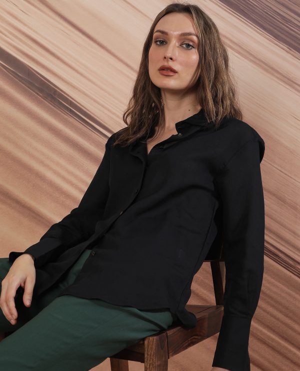 Black Fabric Regular Fit Shirt Collar Full Sleeves Solid Top