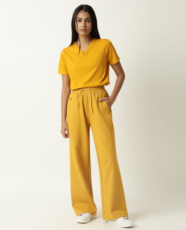 Mid Rise Ankle Length Track Pants
