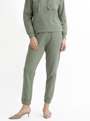 Mid Rise Ankle Length Track Pants